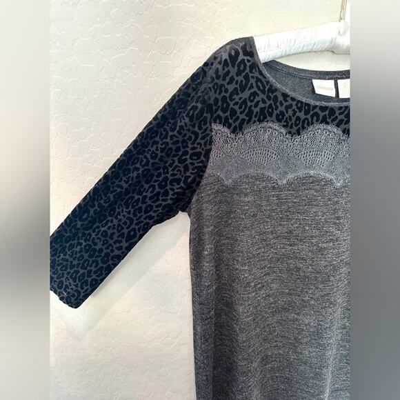 CHICO’S | Black Leopard Jacquard Knit Tunic Top | Size 2 Large - Picture 3 of 7